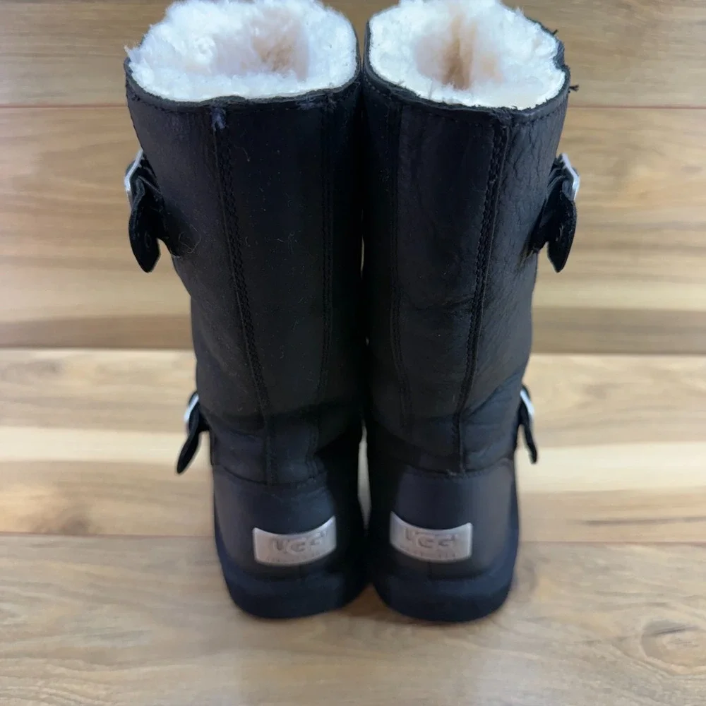 UGG Kensington Tall Boots Womens 7 Black Leather Shearling Sherpa Lined Cozy